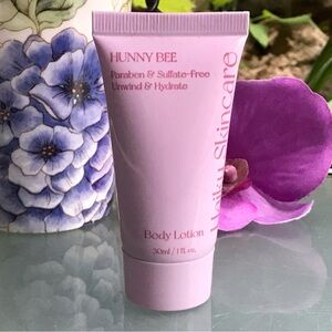 🔴*5/$20.00! *Hunny Bee Body Lotion Orange Blossom Honey Honeysuckle Mini *NEW